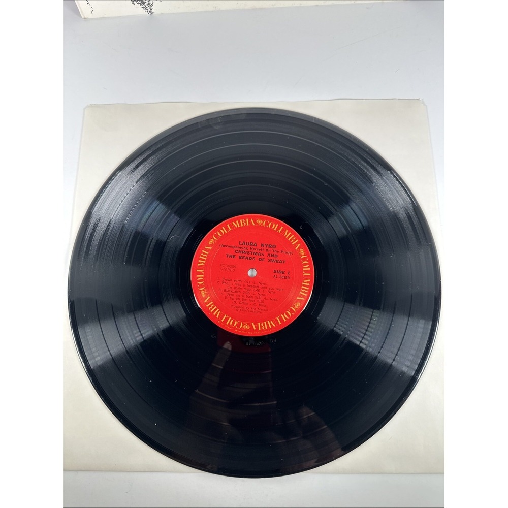 Laura Nyro, CHRISTMAS AND THE BEADS OF SWEAT LP VINYL  Columbia KC 30259 - Picture 2 of 8